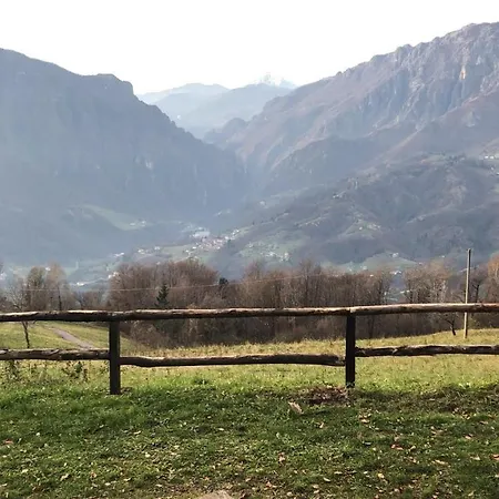 Dossena Splendido Di Montagna Immerso Nella Natura בקתה