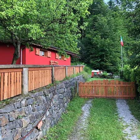 Chalet Dossena Splendido Di Montagna Immerso Nella Natura